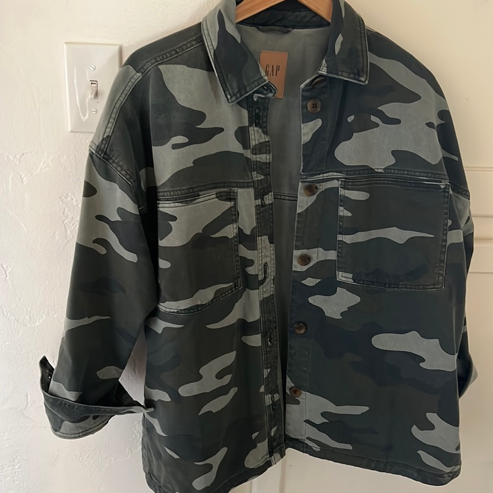 Camo denim over shirt